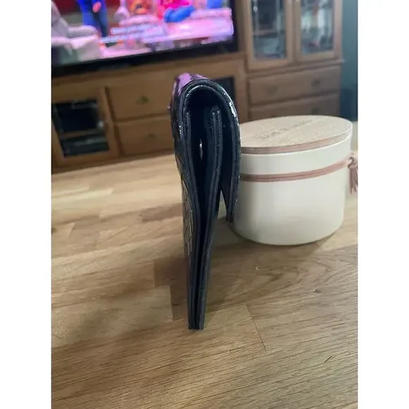 6/$25 Sondra Roberts Squared Woven XL Wallet - Picture 5 of 7